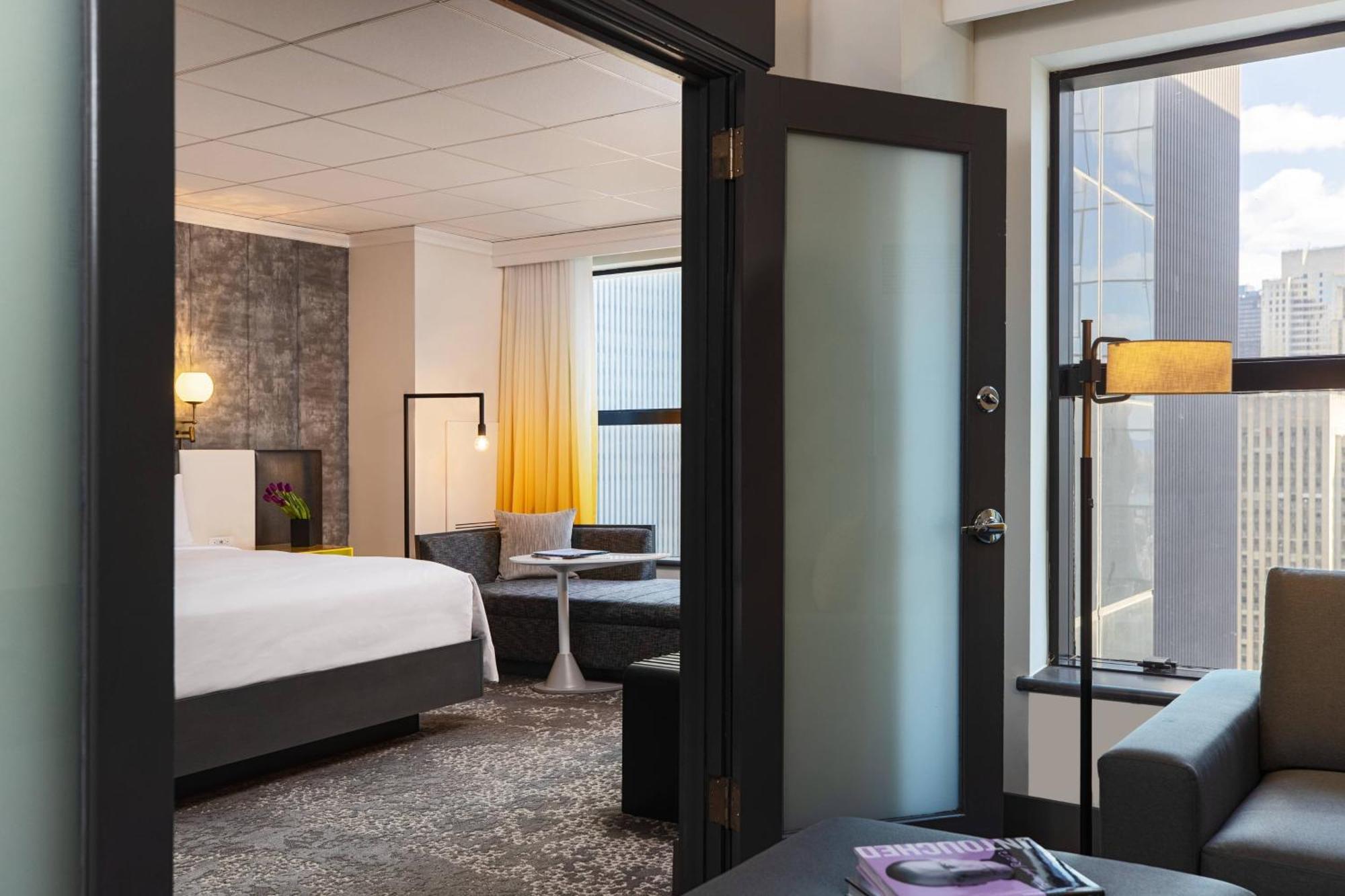 เรเนซองส์ นิวยอร์ก ไทม์สแควร์ โฮเทล Hotel ภายนอก รูปภาพ